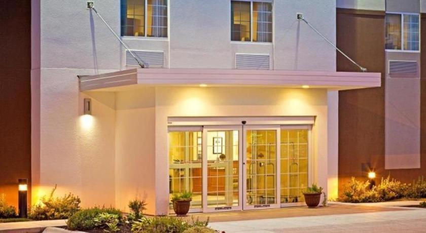Candlewood Suites Bellevue Exterior foto